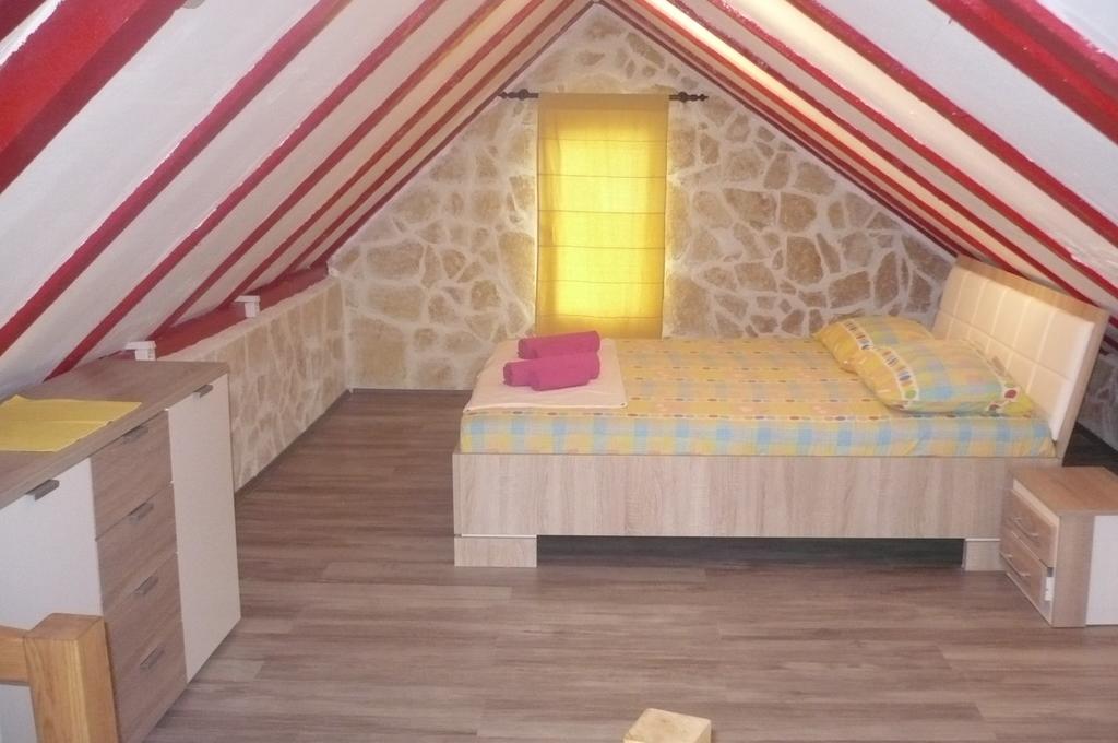 Apartments Jerkovic Stari Grad  Room photo