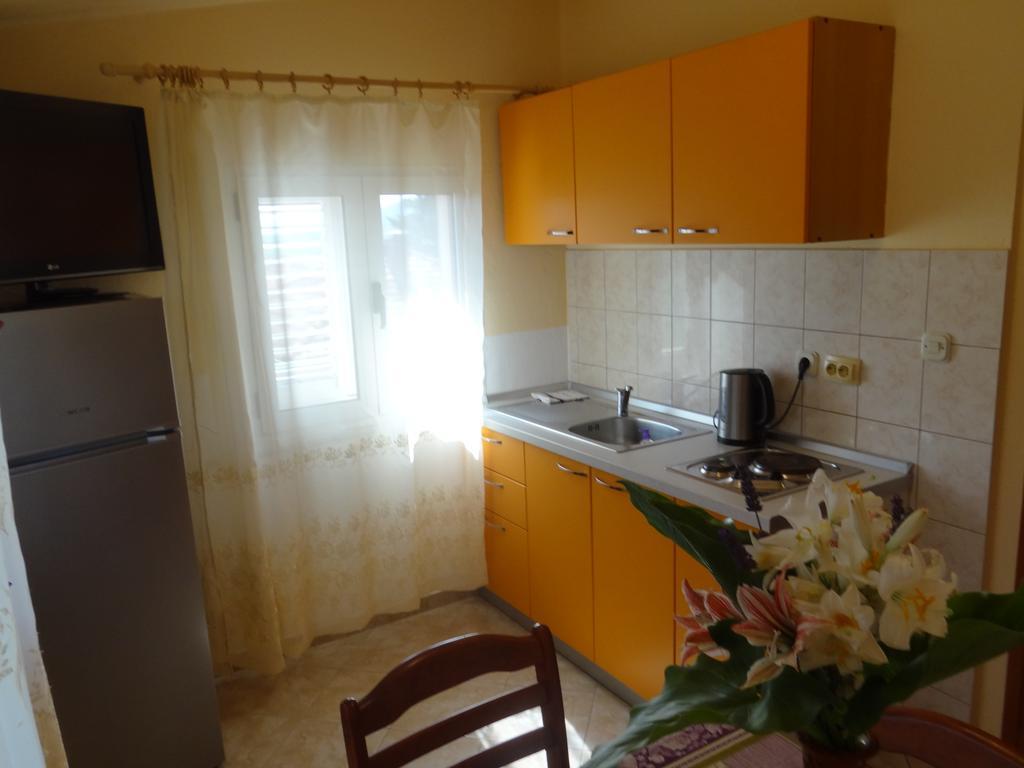 Apartments Jerkovic Stari Grad  Exterior photo