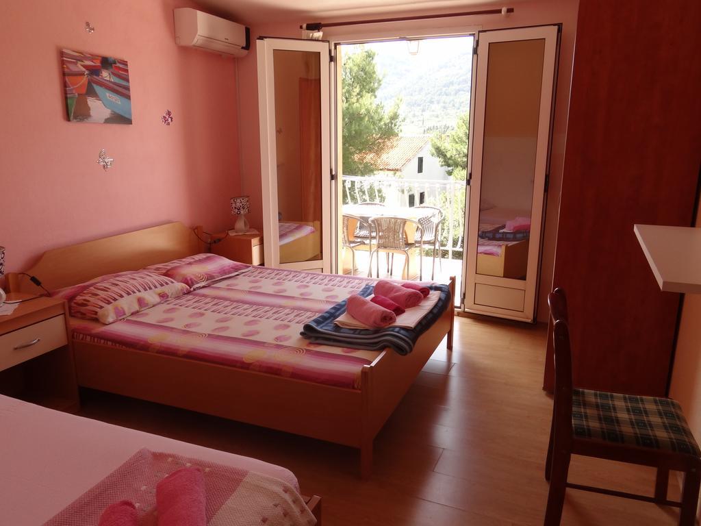 Apartments Jerkovic Stari Grad  Exterior photo